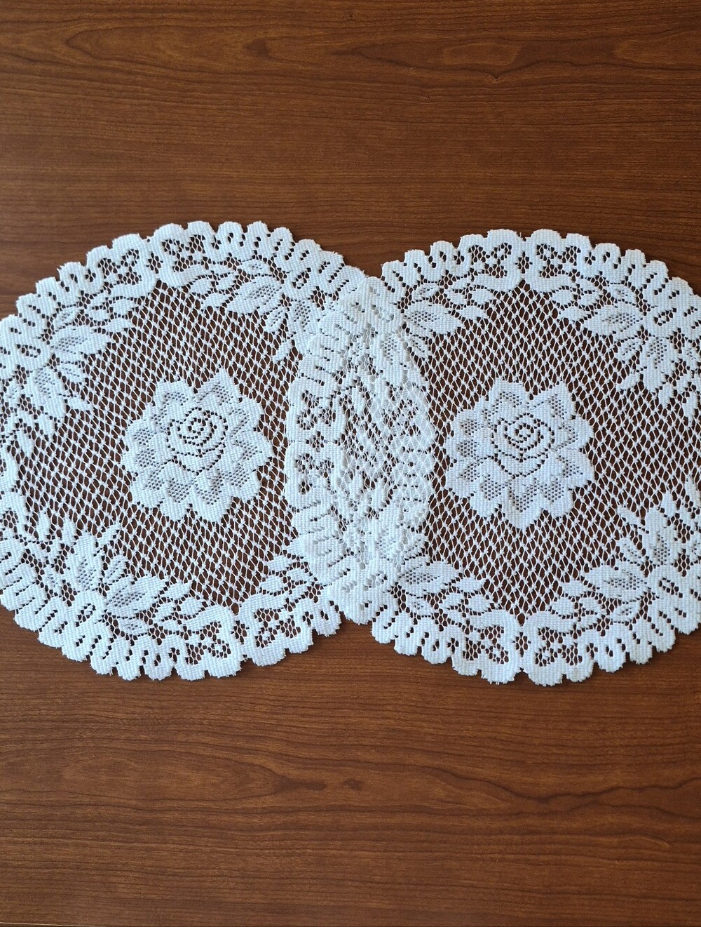 2 White 15" Round Doily Vintage Rose Medallion Cottagecore Victorian Shabby Chic